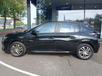 Used Peugeot 208 2022 for sale - 76532891: Photo