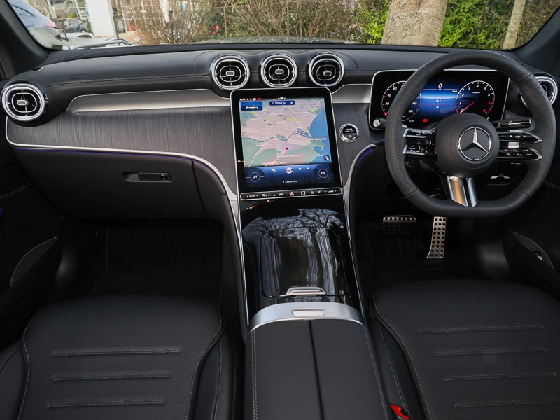 Used Mercedes-Benz GLC 2023 for sale - 76987508: Photo 2