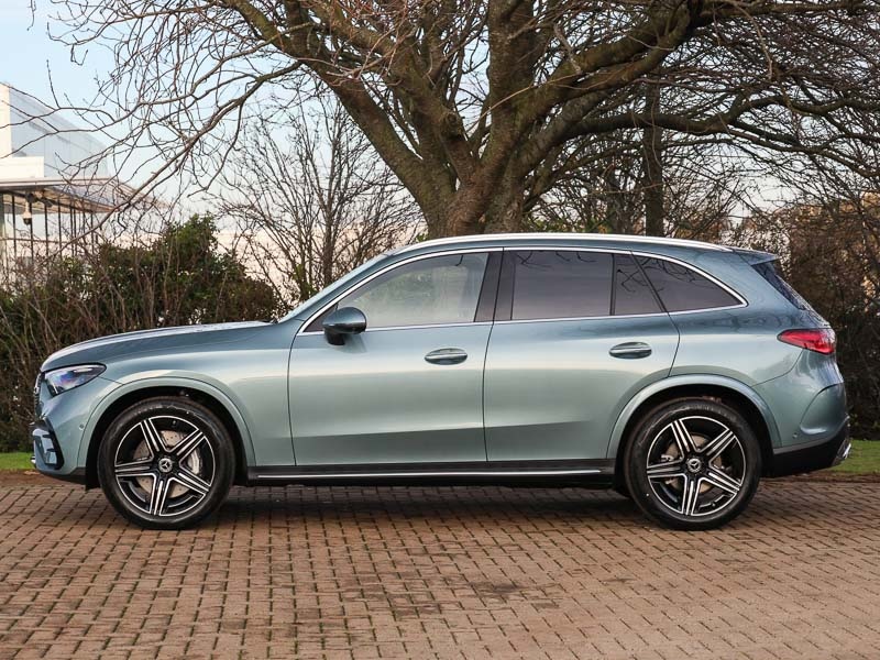 Used Mercedes-Benz GLC 2023 for sale - 76987508: Photo 4