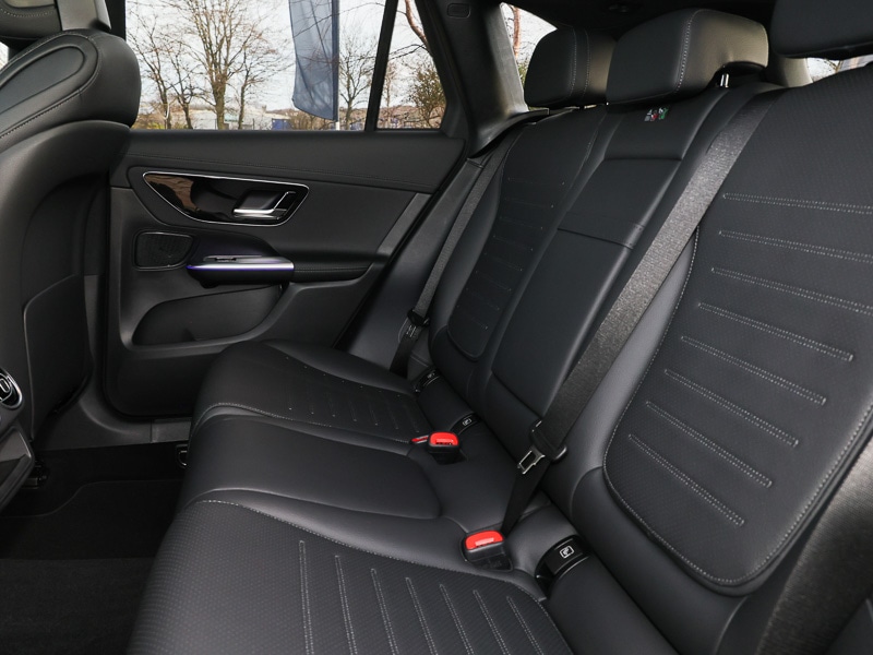 Used Mercedes-Benz GLC 2023 for sale - 76987508: Photo 6