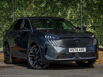 2024 - 1.2 Hybrid 136 GT 5dr e-DSC6