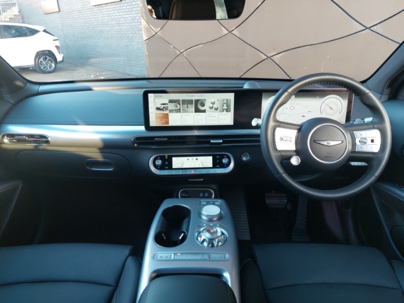 Used Genesis GV60 2025 for sale - 77090597: Photo 2