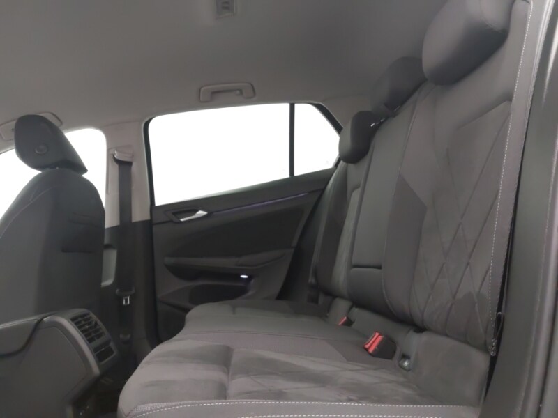 Used Volkswagen Golf 2023 for sale - 77752496: Photo 6
