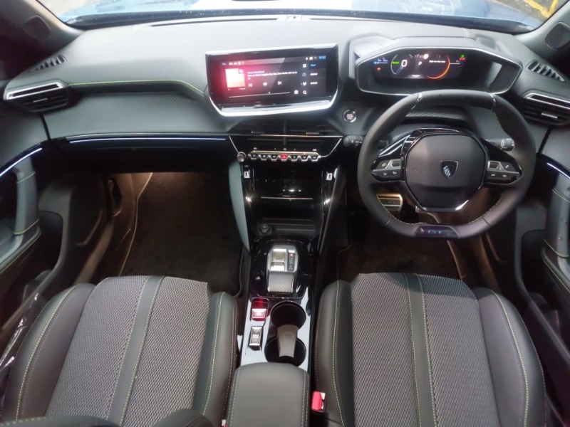 Used Peugeot 2008 2025 for sale - 76846185: Photo 2