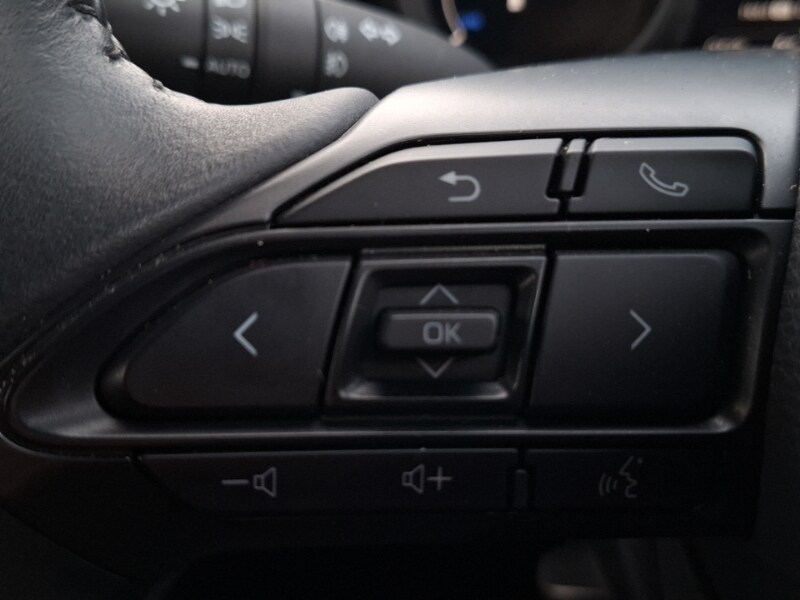 Used Toyota Yaris 2022 for sale - 77449077: Photo 12