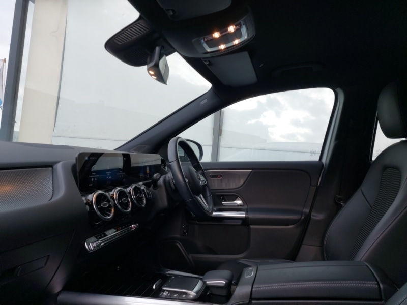 Used Mercedes-Benz GLA 2021 for sale - 77876608: Photo 5