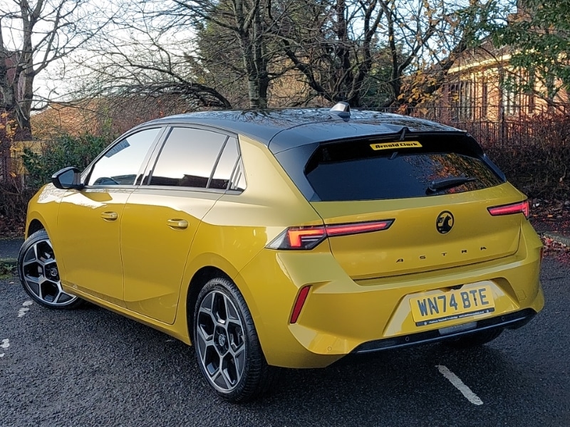 Used Vauxhall Astra 2024 for sale - 76925722: Photo 3