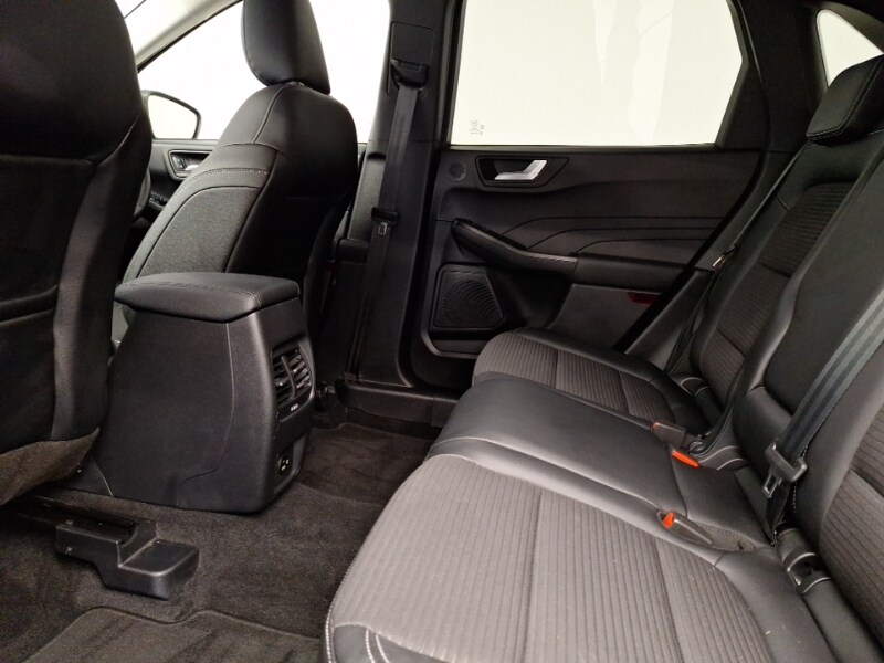 Used Ford Kuga 2022 for sale - 76285859: Photo 6