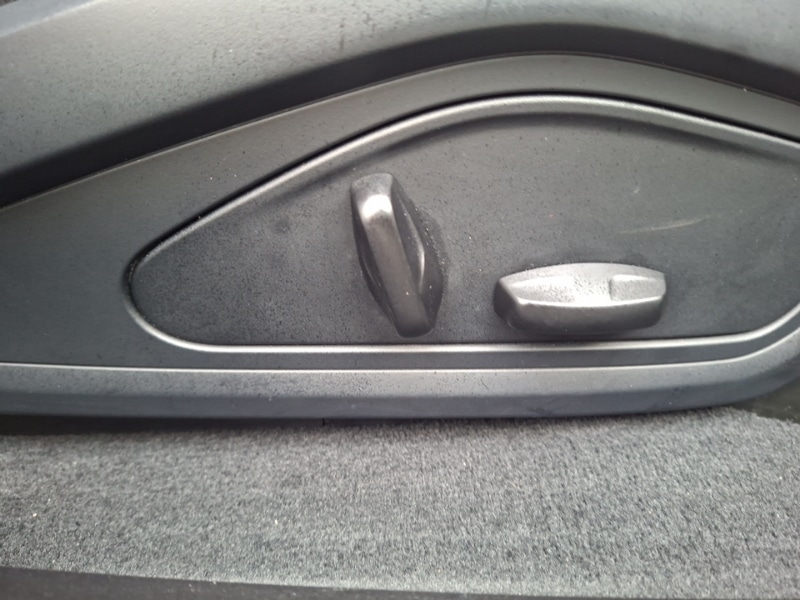 Used Porsche Taycan 2020 for sale - 77677894: Photo 12