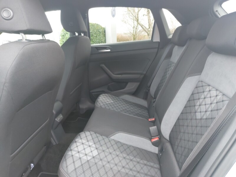 Used Volkswagen Polo 2024 for sale - 77717377: Photo 6