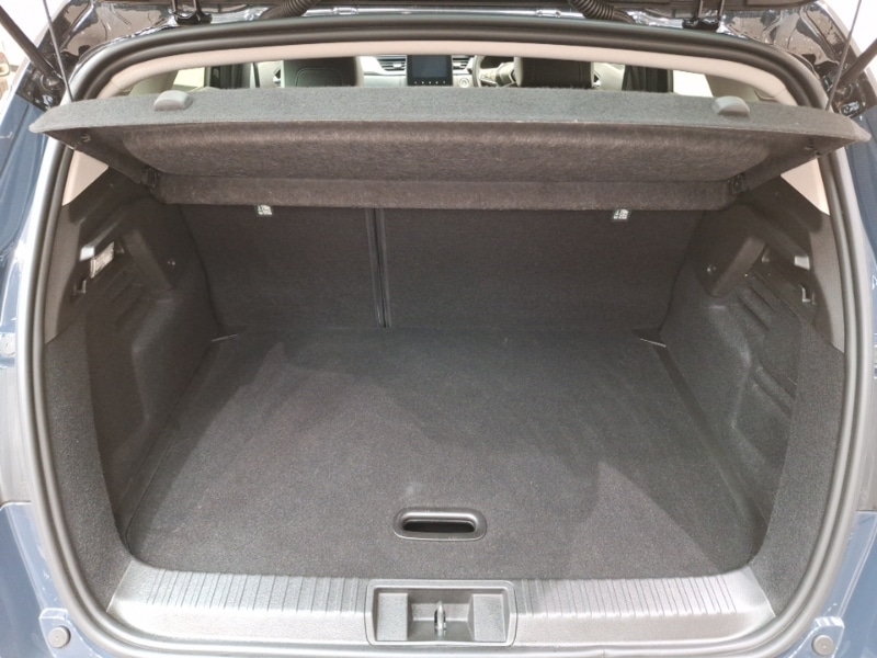 Used Renault Captur 2023 for sale - 77035262: Photo 8