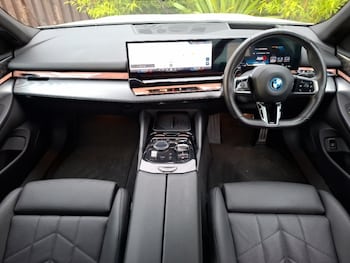Used BMW i5 2023 for sale - 77986216: Photo