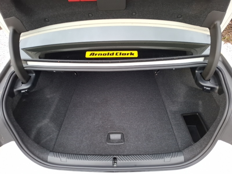 Used BMW i5 2023 for sale - 77986216: Photo 8