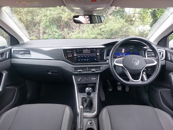 Used Volkswagen Polo 2024 for sale - 78581070: Photo