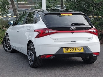Used Hyundai i20 2023 for sale - 79528932: Photo
