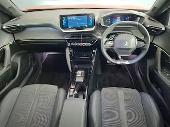 Used Peugeot 2008 2023 for sale - 79536646: Photo