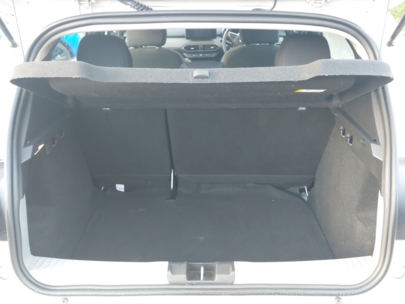 Used Dacia Sandero Stepway 2024 for sale - 77393097: Photo 8