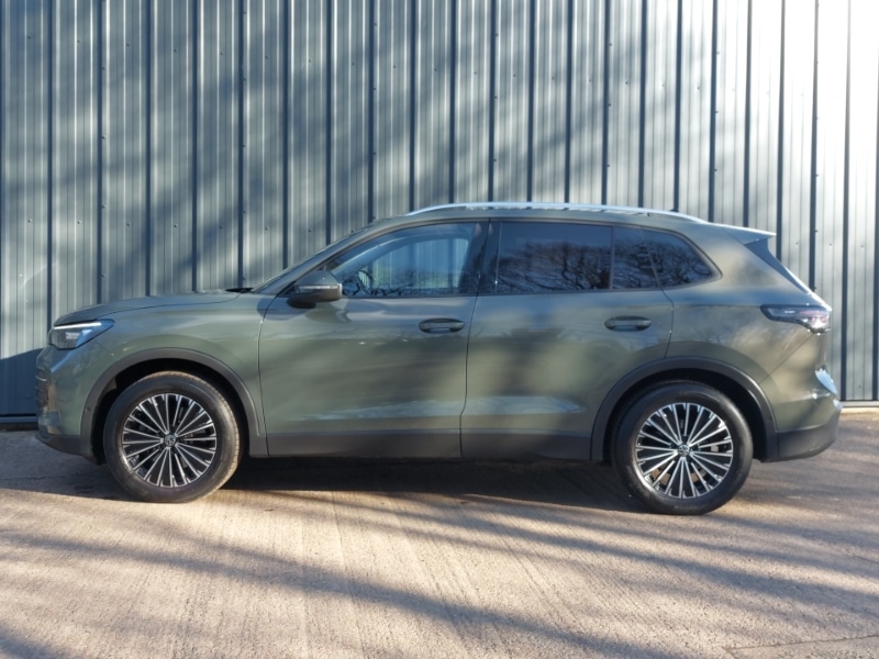 Used Volkswagen Tiguan 2024 for sale - 78118321: Photo 4