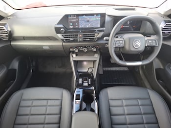 Used Citroen C4 2025 for sale - 76451382: Photo