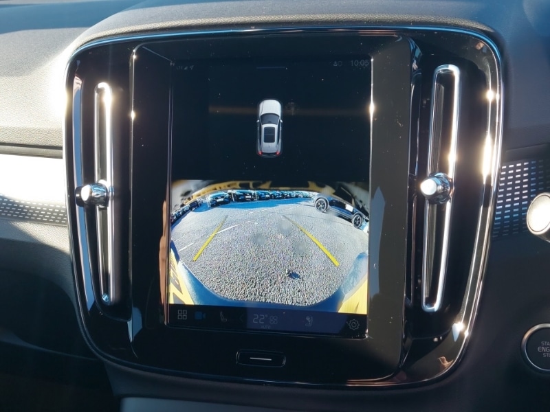 Used Volvo XC40 2025 for sale - 76967367: Photo 11