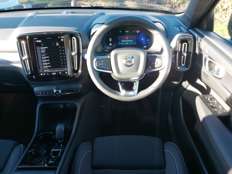 Used Volvo XC40 2025 for sale - 76967367: Photo 7