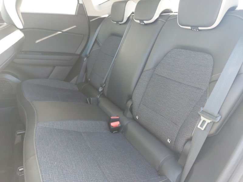 Used Renault Captur 2023 for sale - 77777540: Photo 6