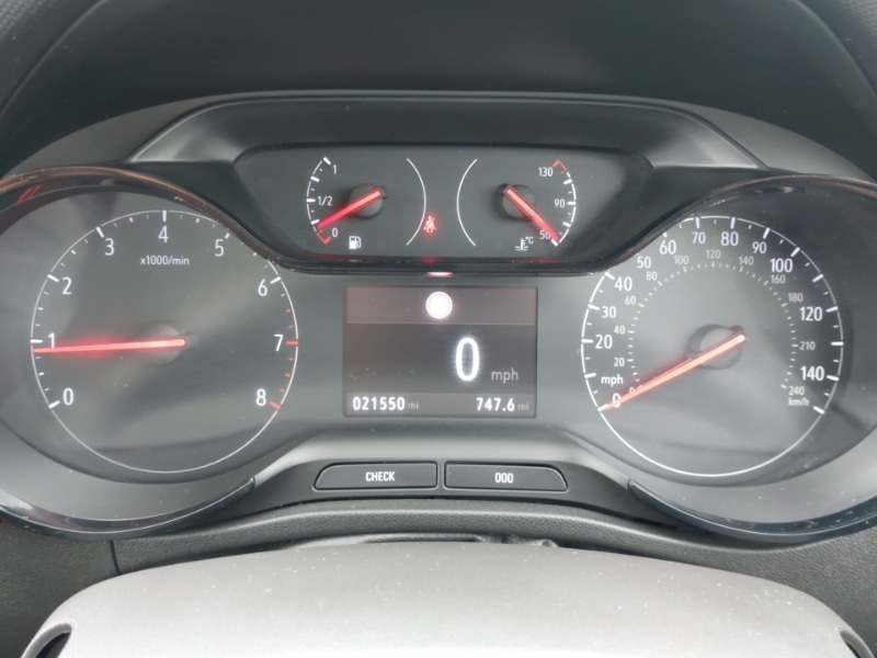 Used Vauxhall Crossland 2022 for sale - 76861461: Photo 11