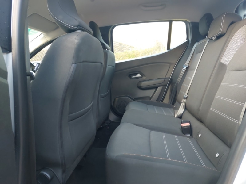Used Dacia Sandero Stepway 2024 for sale - 77596974: Photo 6