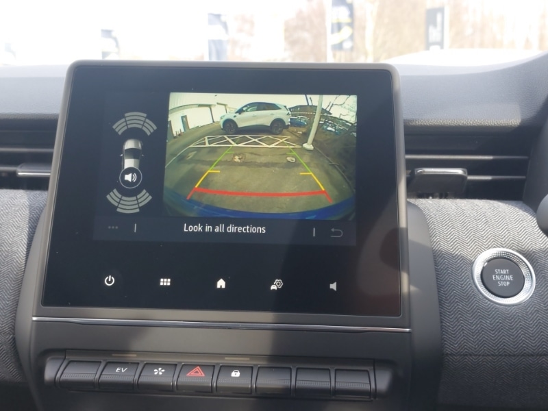 Used Renault Clio 2025 for sale - 78066404: Photo 10