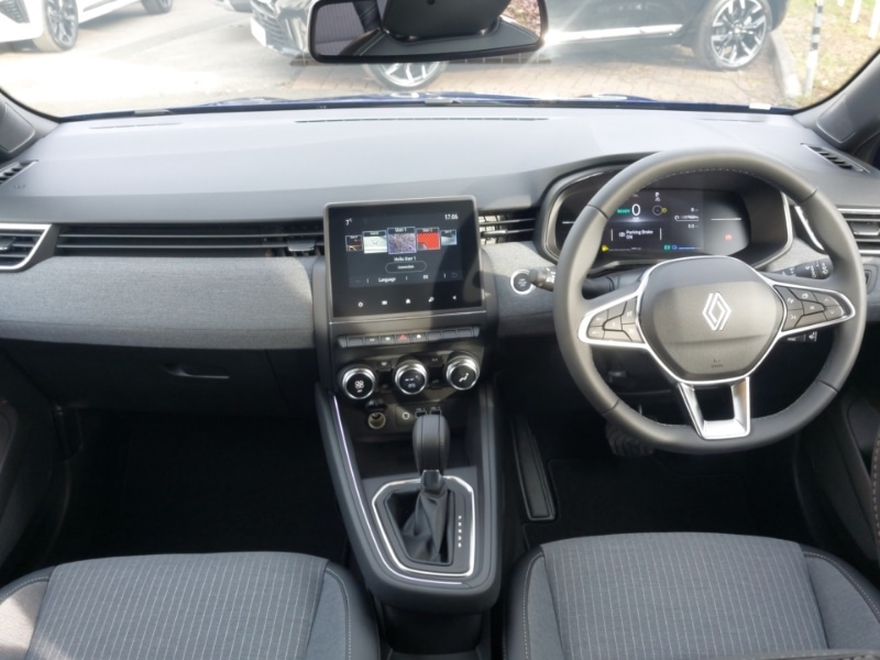 Used Renault Clio 2025 for sale - 78066404: Photo 2