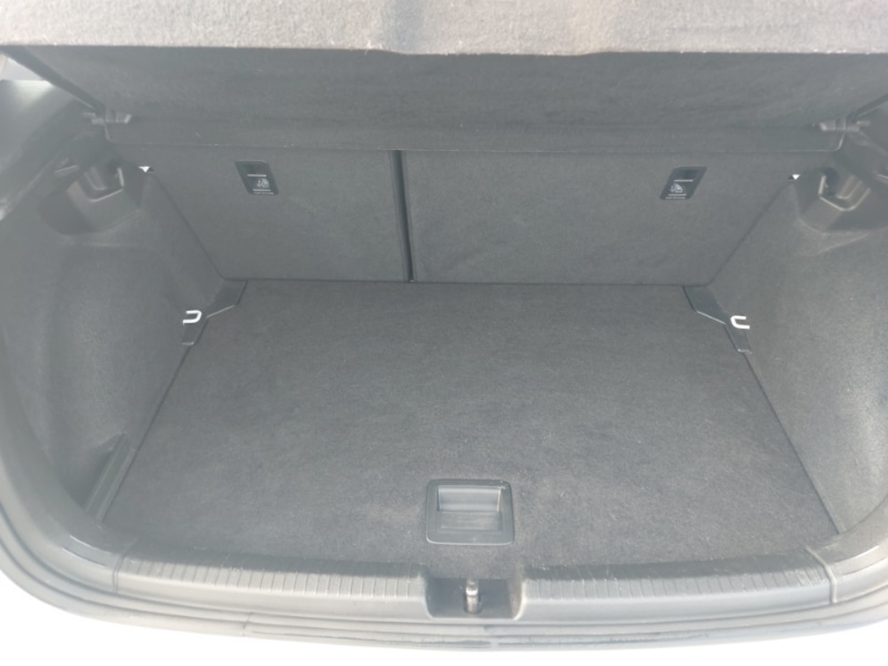 Used Volkswagen Polo 2023 for sale - 78169942: Photo 8