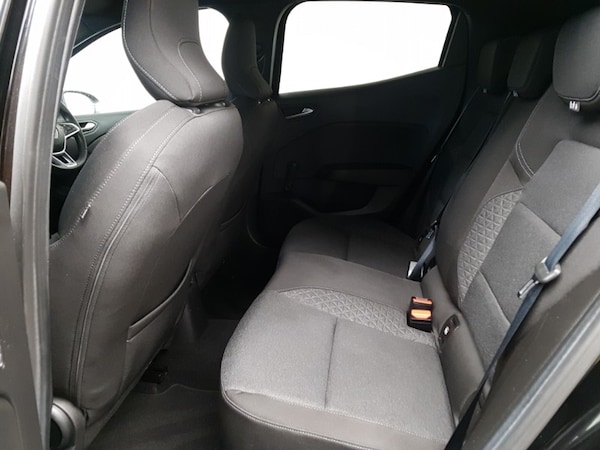 Used Renault Clio 2019 for sale - 76171850: Photo 6