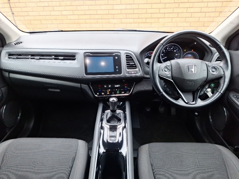 Used Honda HR-V 2020 for sale - 77353326: Photo 2