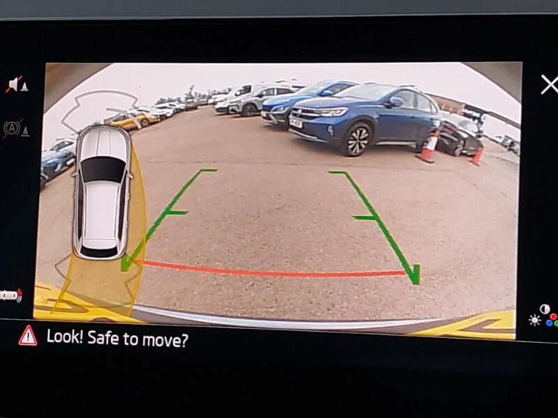 Used Skoda Kamiq 2022 for sale - 76682861: Photo 11