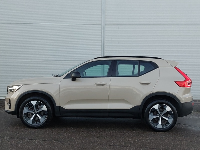 Used Volvo XC40 2024 for sale - 77253151: Photo 4