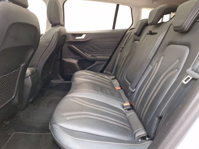 Used Ford Focus 2020 for sale - 76921035: Photo 6