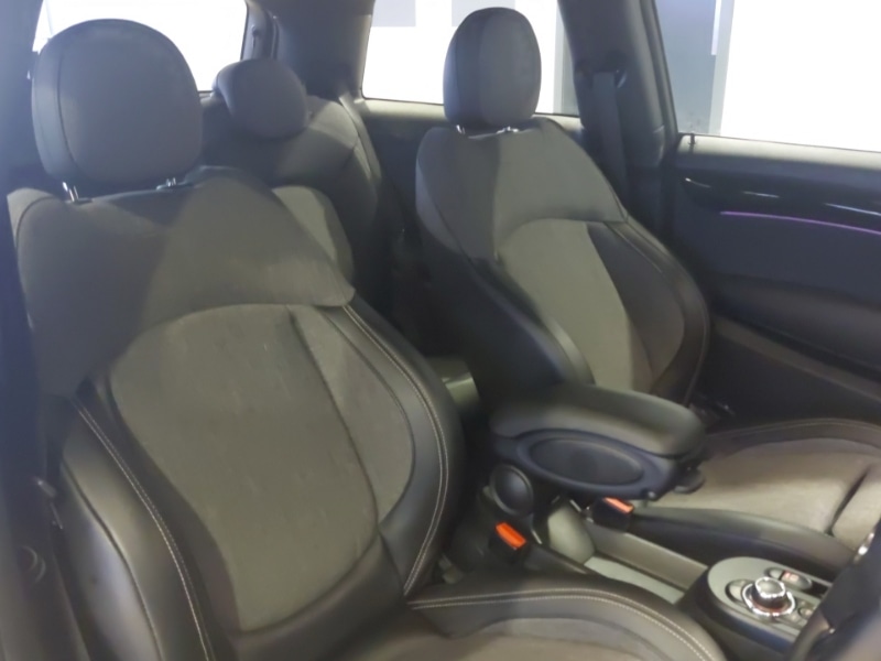 Used MINI Hatch 2022 for sale - 77670108: Photo 11