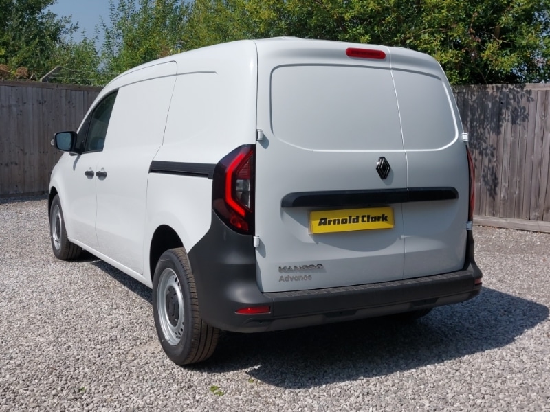 Used Renault Kangoo 2025 for sale - 76451380: Photo 3