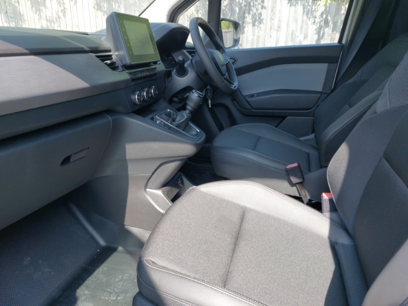 Used Renault Kangoo 2025 for sale - 76451380: Photo 5