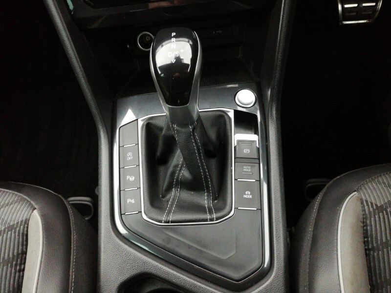 Used Volkswagen Tiguan 2023 for sale - 77677696: Photo 12