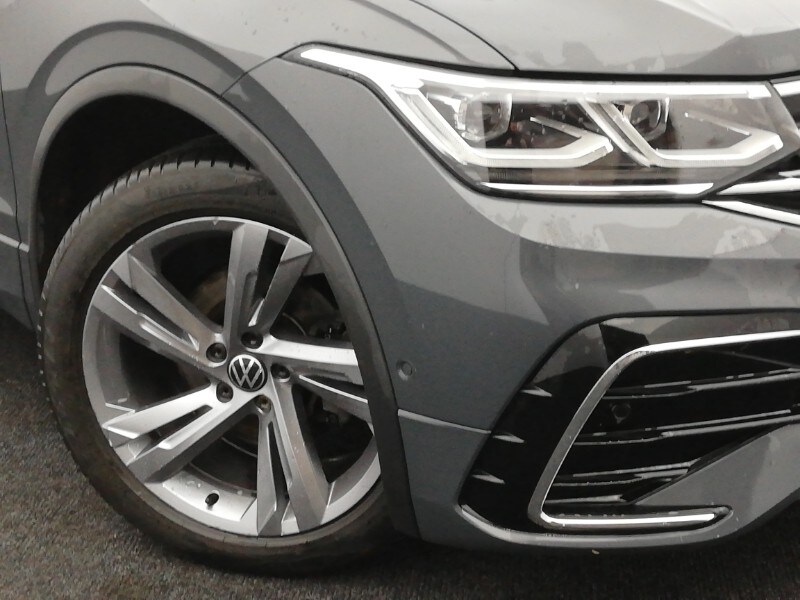 Used Volkswagen Tiguan 2023 for sale - 77677696: Photo 9