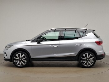 Used SEAT Arona 2023 for sale - 77353083: Photo