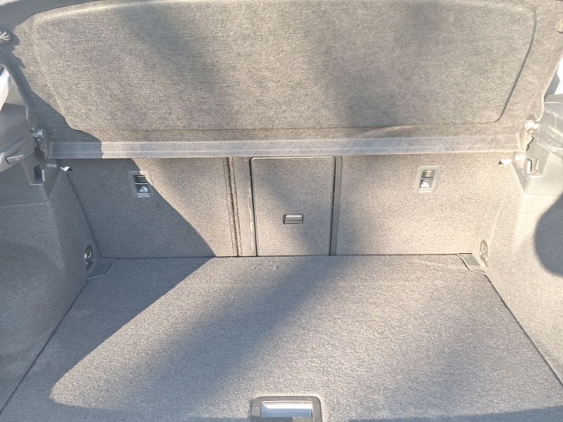 Used Volkswagen T-Roc 2022 for sale - 76687954: Photo 8