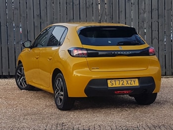 Used Peugeot 208 2023 for sale - 77838134: Photo