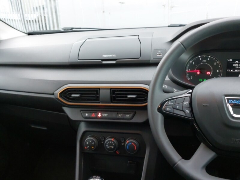 Used Dacia Sandero Stepway 2022 for sale - 77405786: Photo 10