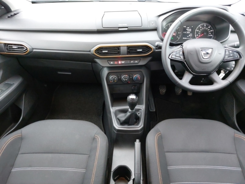 Used Dacia Sandero Stepway 2022 for sale - 77405786: Photo 2