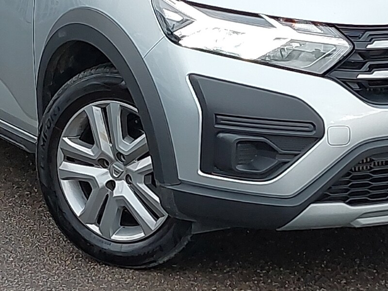 Used Dacia Sandero Stepway 2022 for sale - 77405786: Photo 9