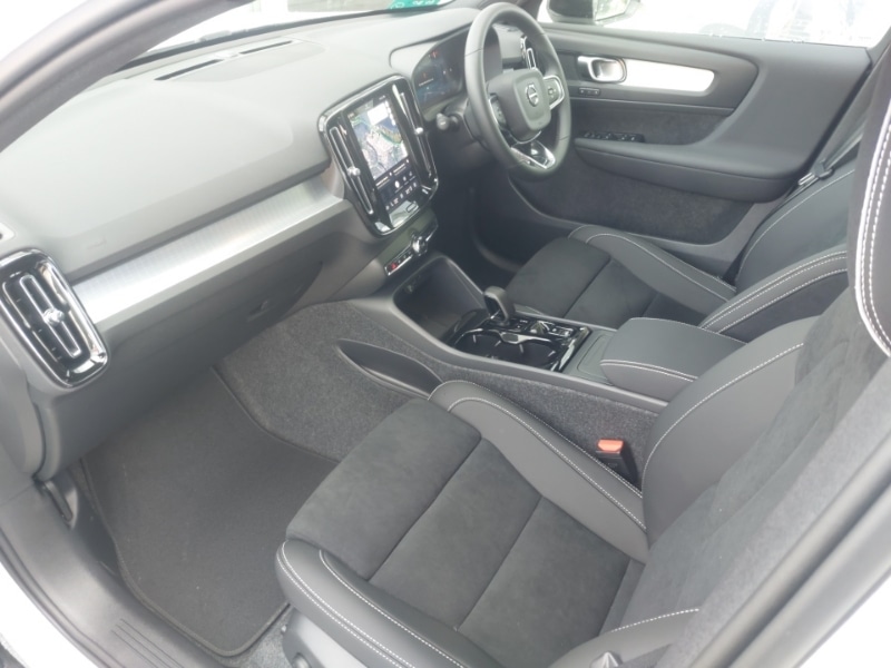 Used Volvo XC40 2025 for sale - 77752514: Photo 5