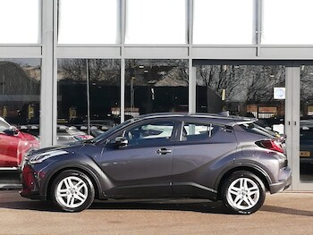 Used Toyota C-HR 2022 for sale - 78369818: Photo