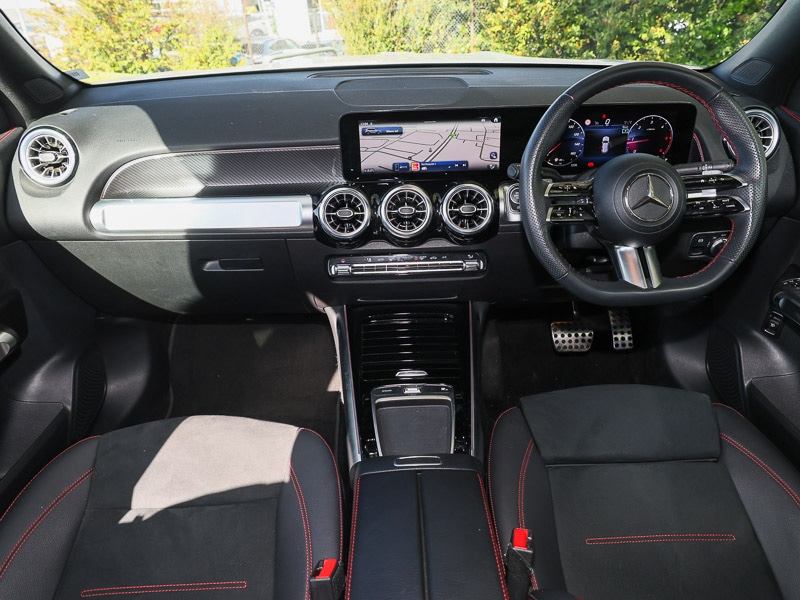 Used Mercedes-Benz GLB 2024 for sale - 76548281: Photo 2